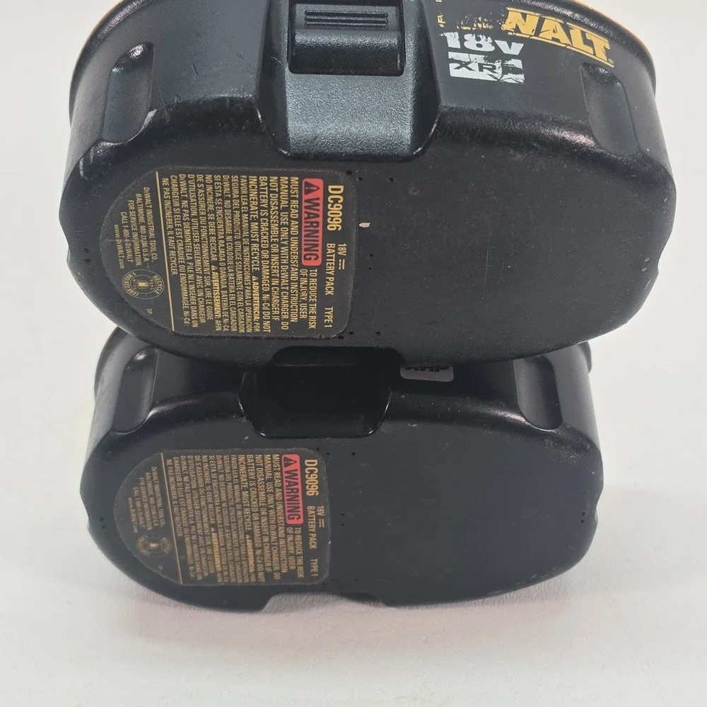 2 OEM Genuine Dewalt DC9096 XRP 18V Batteries for Parts or‎ Repair